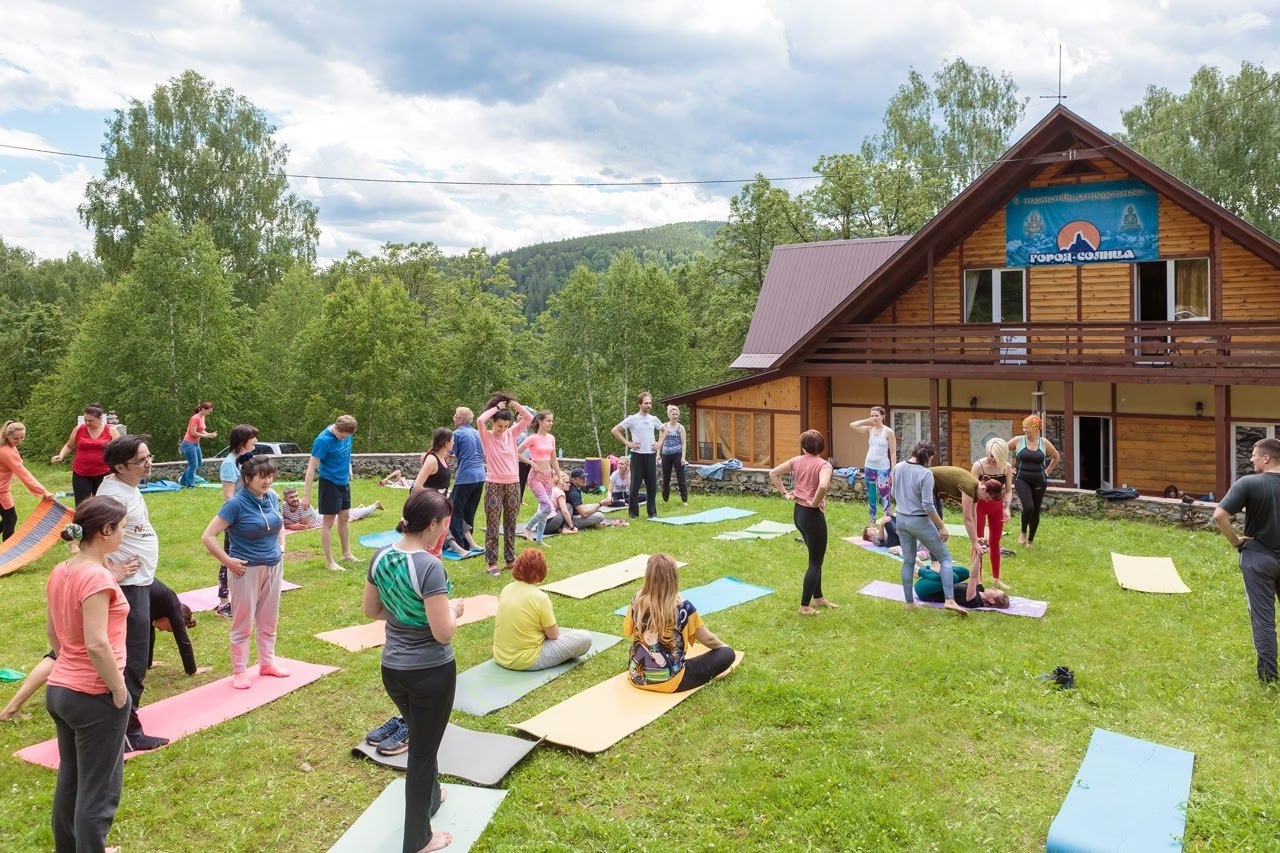 Территория базы ДжанТуган